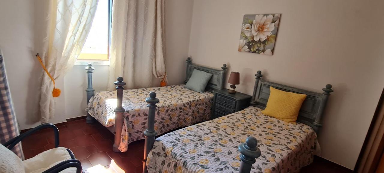 Donana 91 Apartment ลากอส ภายนอก รูปภาพ