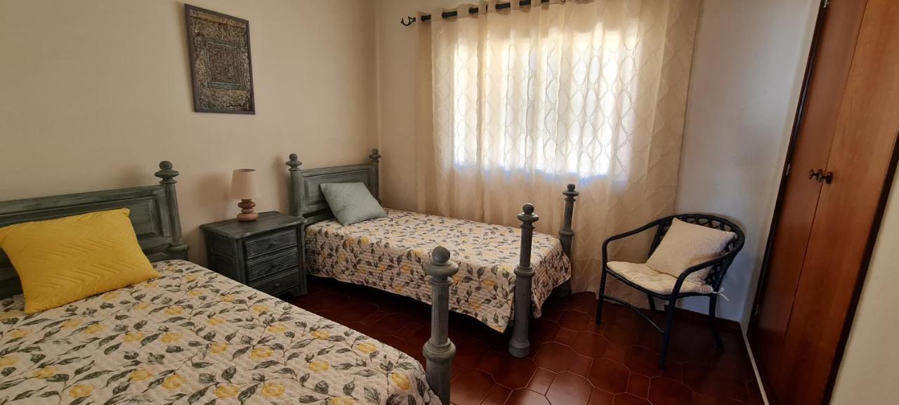 Donana 91 Apartment ลากอส ภายนอก รูปภาพ